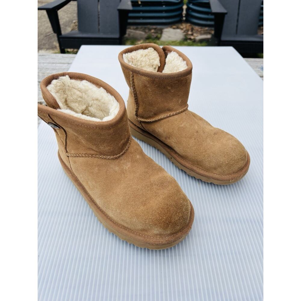 UGG Youth Jona Chestnut‎ Suede Shearling Mini Boots Size 2 Kids